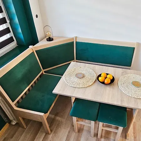 Mieszkanie Dwupokojowe Z Balkonem, Blisko Parku Jastrzebie Zdroj Exterior photo